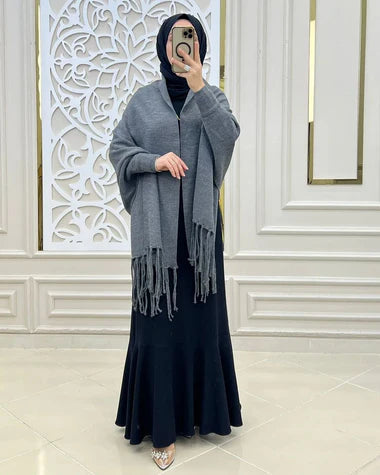 Ch 498 Free Flow Fleece Poncho