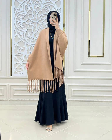 Ch 498 Free Flow Fleece Poncho
